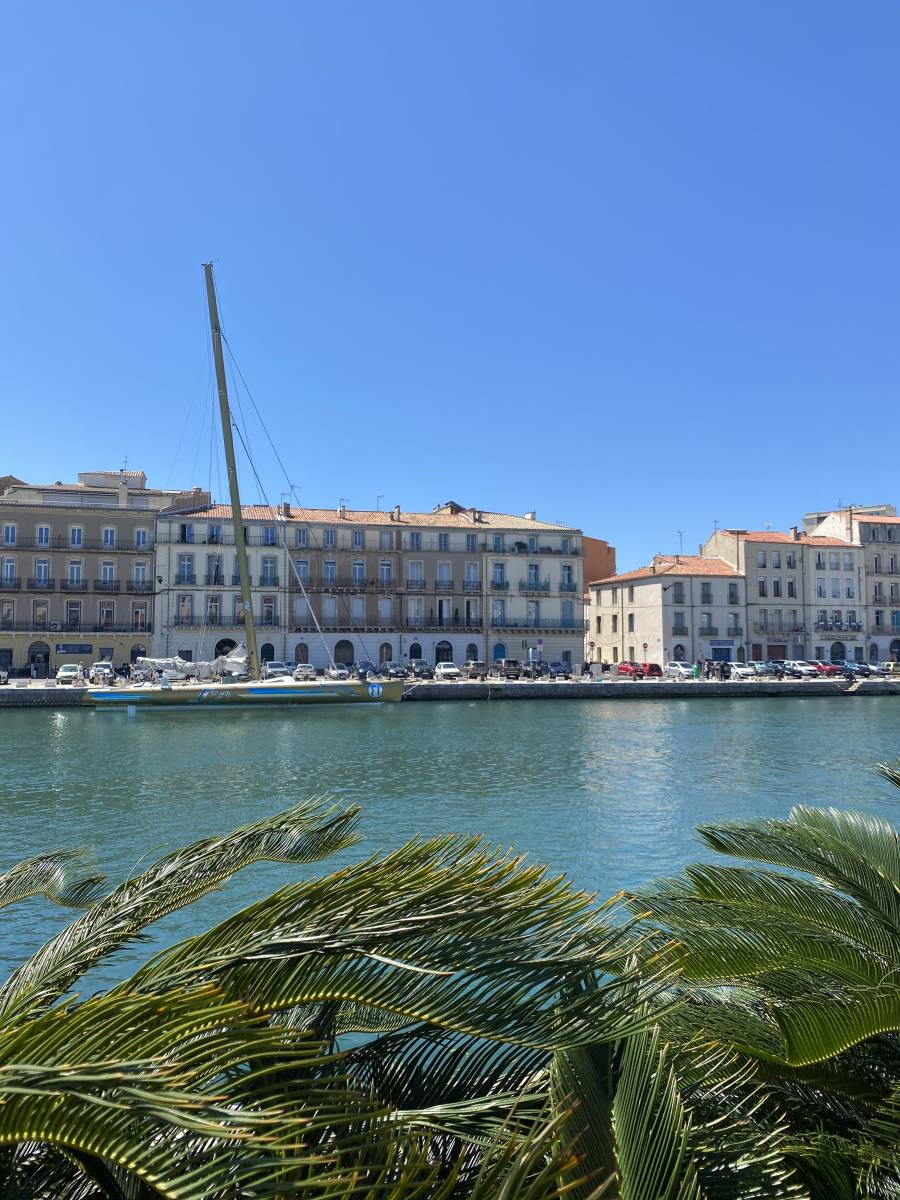 Réserver une suite amoureux pour nuit romantique près de la mer à Montpellier 34 Hérault