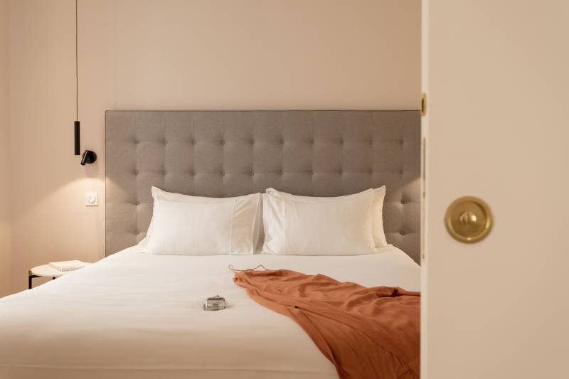 Chambre de charme pour nuit romantique, à Sète