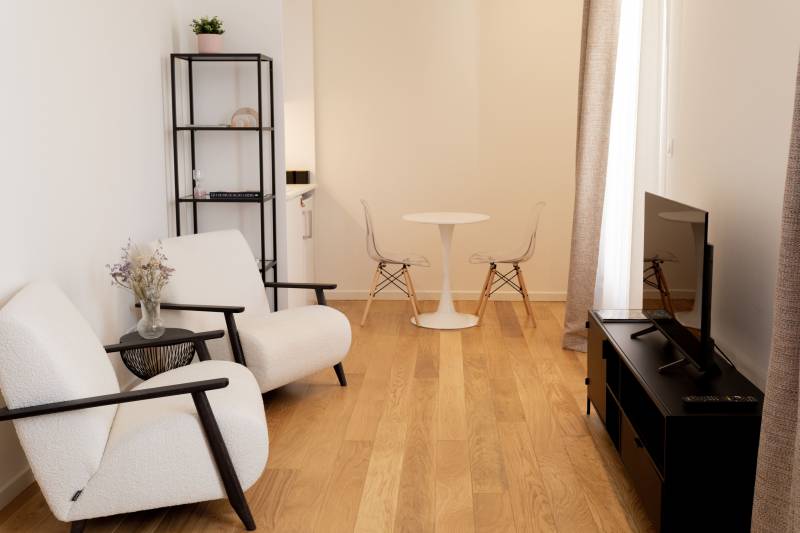 Suite Arty, Chambre au calme, au centre de Sète