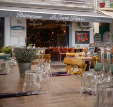 Le Saint Pierre : Restaurant de poissons, vue sur le canal, à Sète